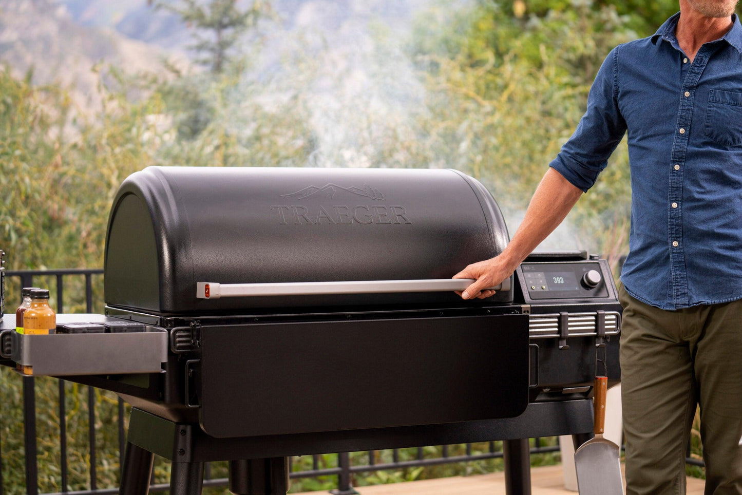 Traeger Ironwood XL Wood Pellet BBQ Smoker Grill
